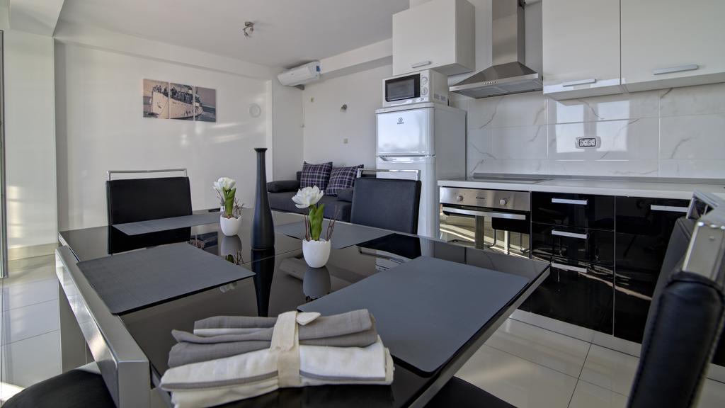 Apartments Maris Senj Senj  Zewnętrze zdjęcie